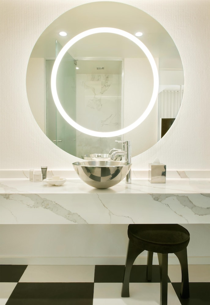 Suite Estudio King del hotel The Valorian Los Angeles, Curio Collection by Hilton. Foto 21