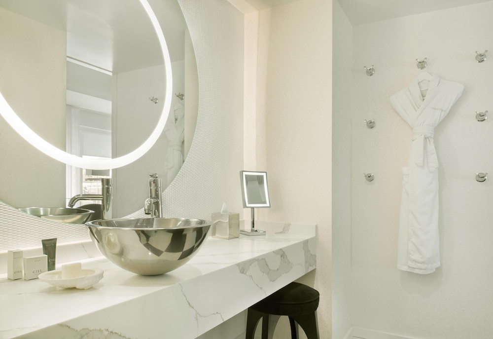 Suite Estudio King del hotel The Valorian Los Angeles, Curio Collection by Hilton. Foto 22