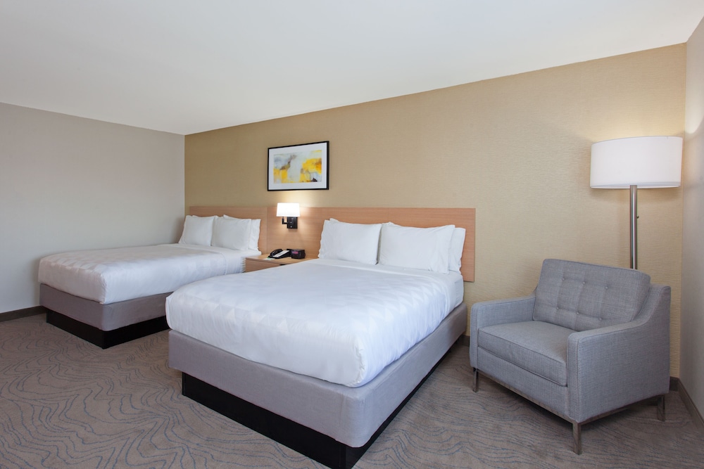 Habitación estándar, 2 camas de matrimonio del hotel Holiday Inn Los Angeles - Lax Airport, An Ihg. Foto 1