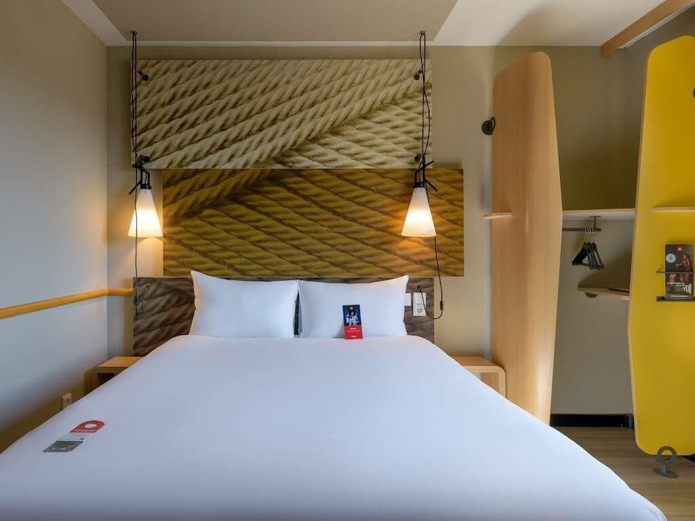 Habitación Doble Accesible del hotel Ibis Muenchen City Arnulfpark. Foto 5