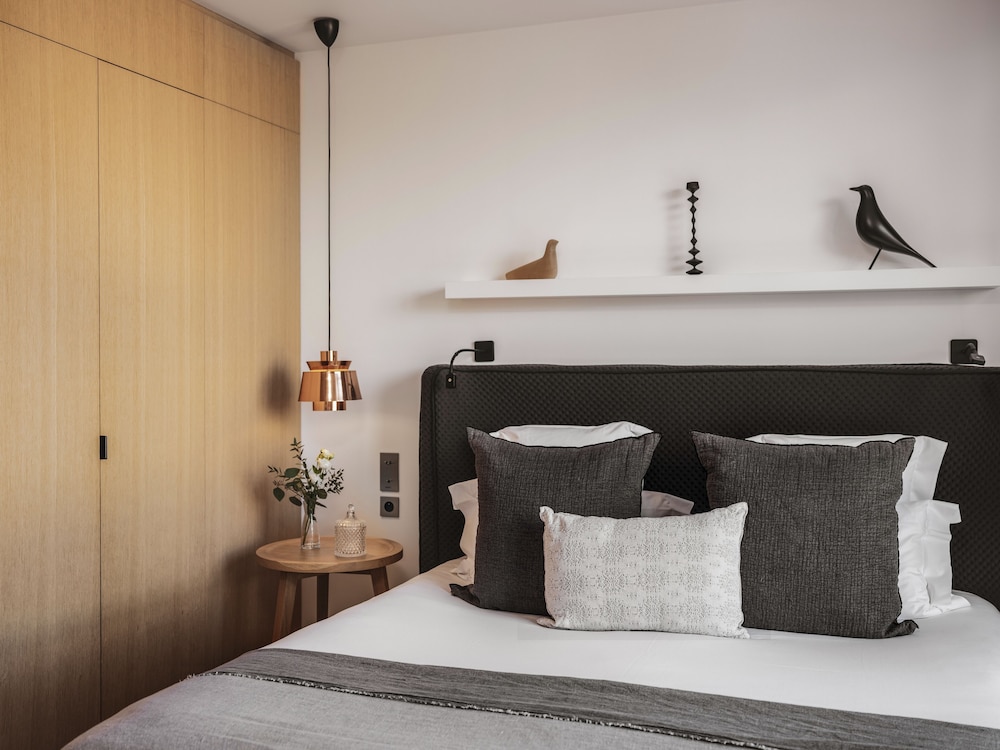 HABITACIÓN SUPERIOR con 1 cama doble o 2 camas individuales, con vistas al patio del hotel Balthazar and Spa Rennes - Mgallery Collection. Foto 3