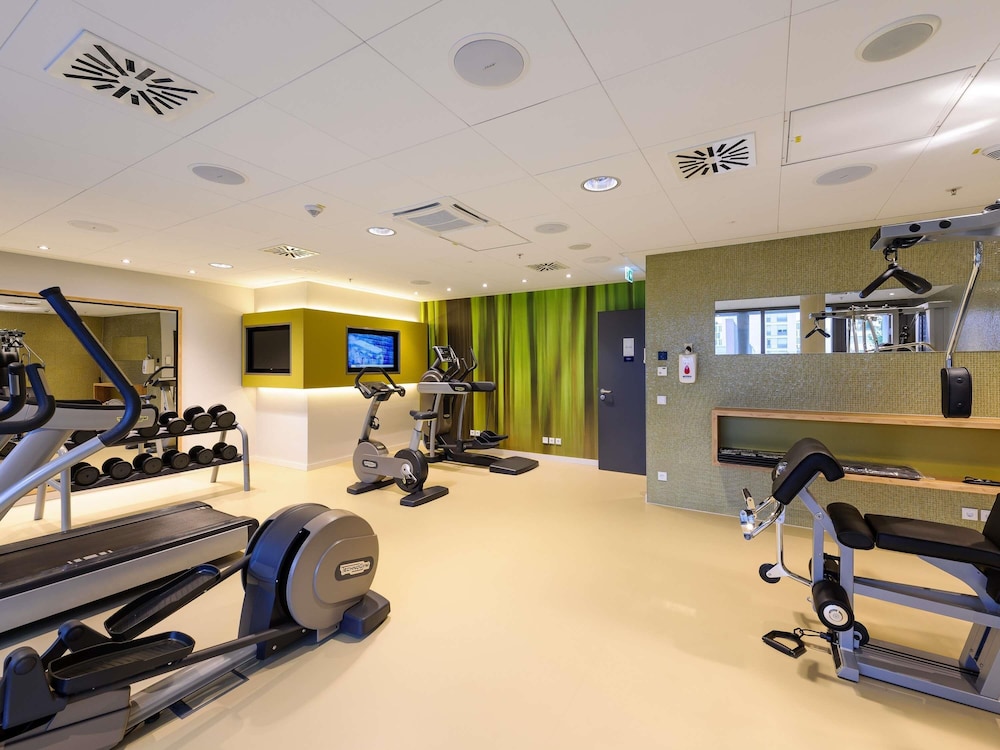 Habitación Estándar con camas gemelas del hotel Novotel München City Arnulfpark. Foto 9