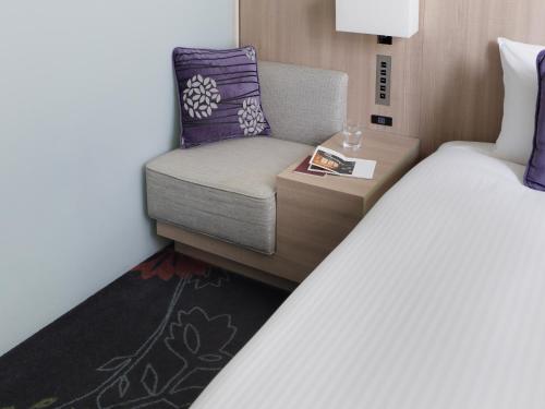Habitación Estándar con ducha - Cama grande del hotel Millennium Mitsui Garden Tokyo/ginza. Foto 2