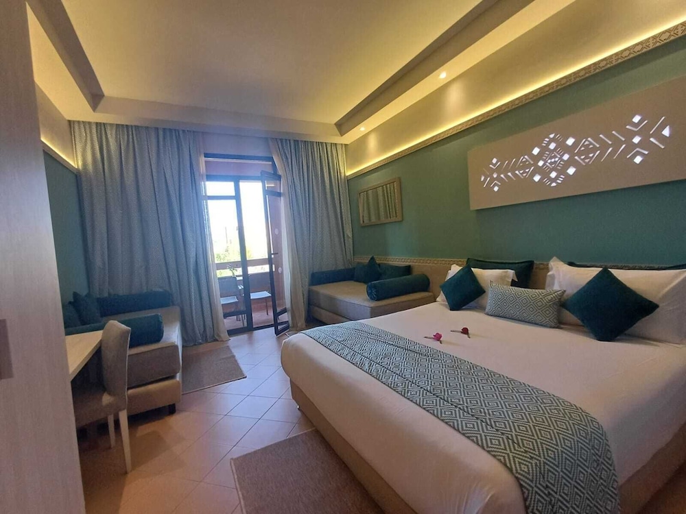 Habitación Cuádruple del hotel Aqua Mirage Club & Aqua Parc