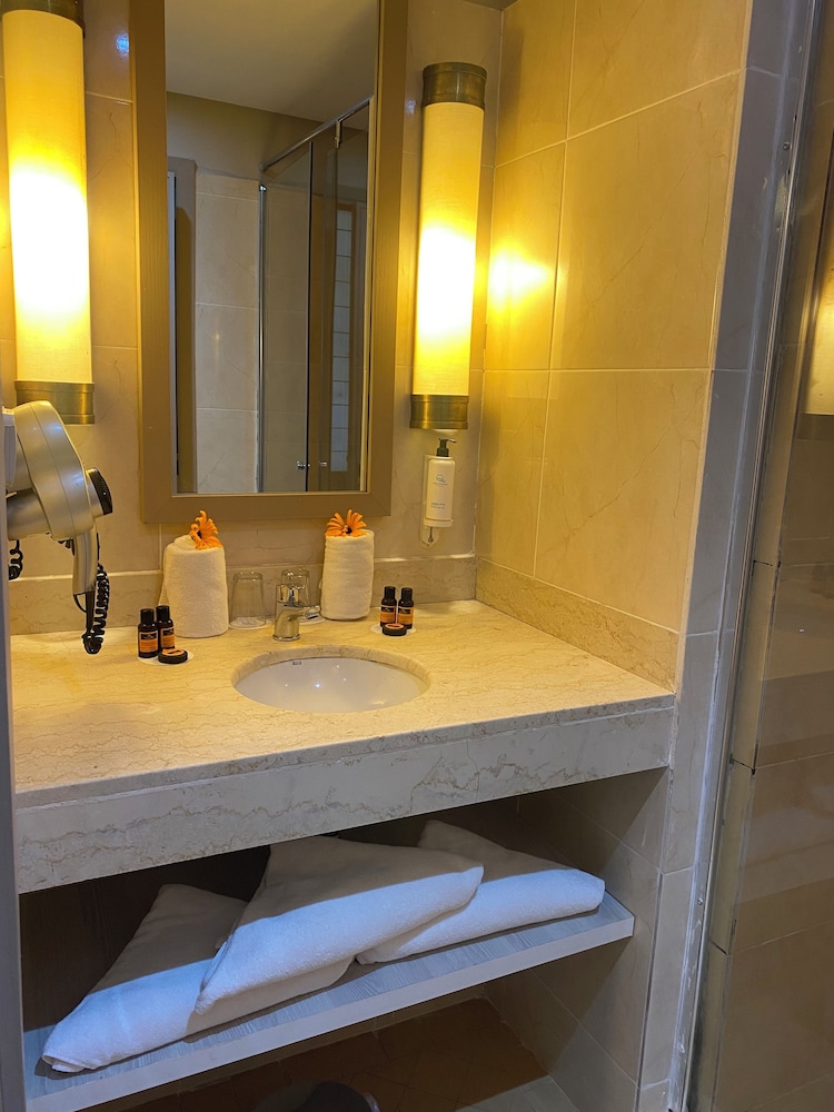 Habitación Cuádruple del hotel Aqua Mirage Club & Aqua Parc. Foto 4