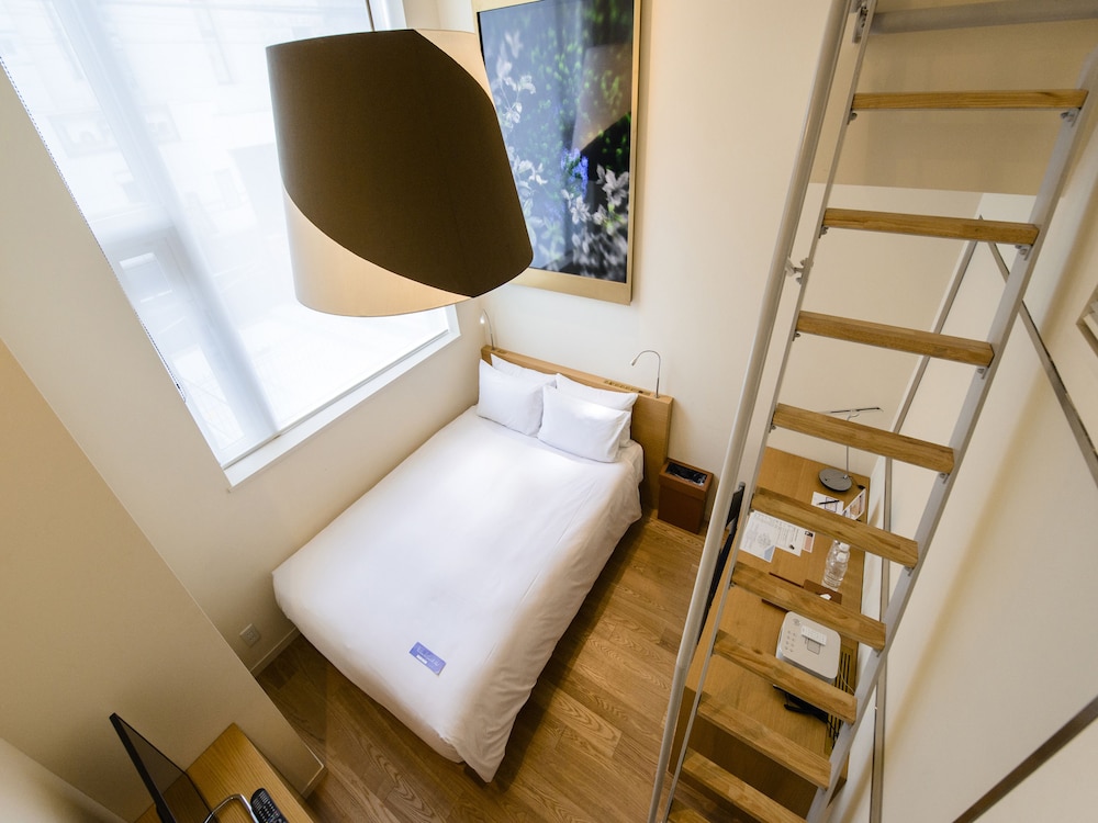 Habitación doble superior con altillo, no fumadores, planta baja del hotel Shinjuku Granbell. Foto 3