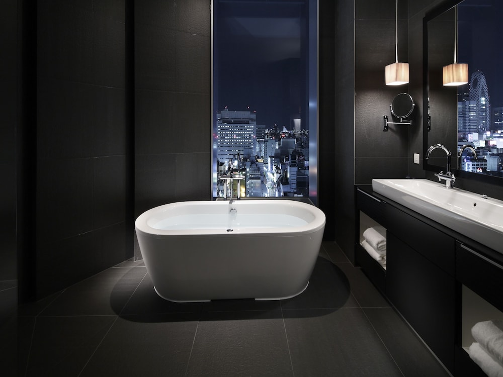 Suite Ático, No Fumadores del hotel Shinjuku Granbell. Foto 4