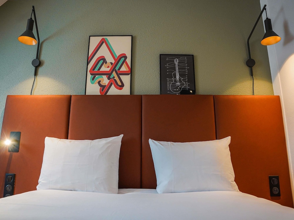 Habitación Estándar con 1 cama doble del hotel Ibis Bayeux Port En Bessin. Foto 7