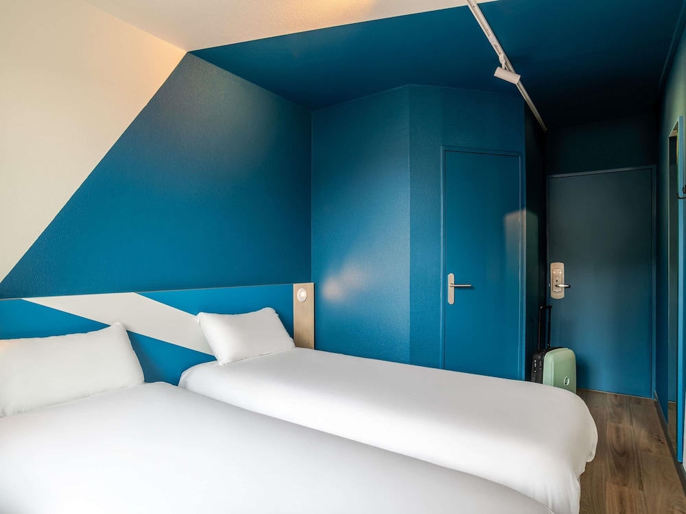 Habitación estándar, 2 camas individuales del hotel Ibis Budget Bordeaux Sud Villenave d'Ornon. Foto 1