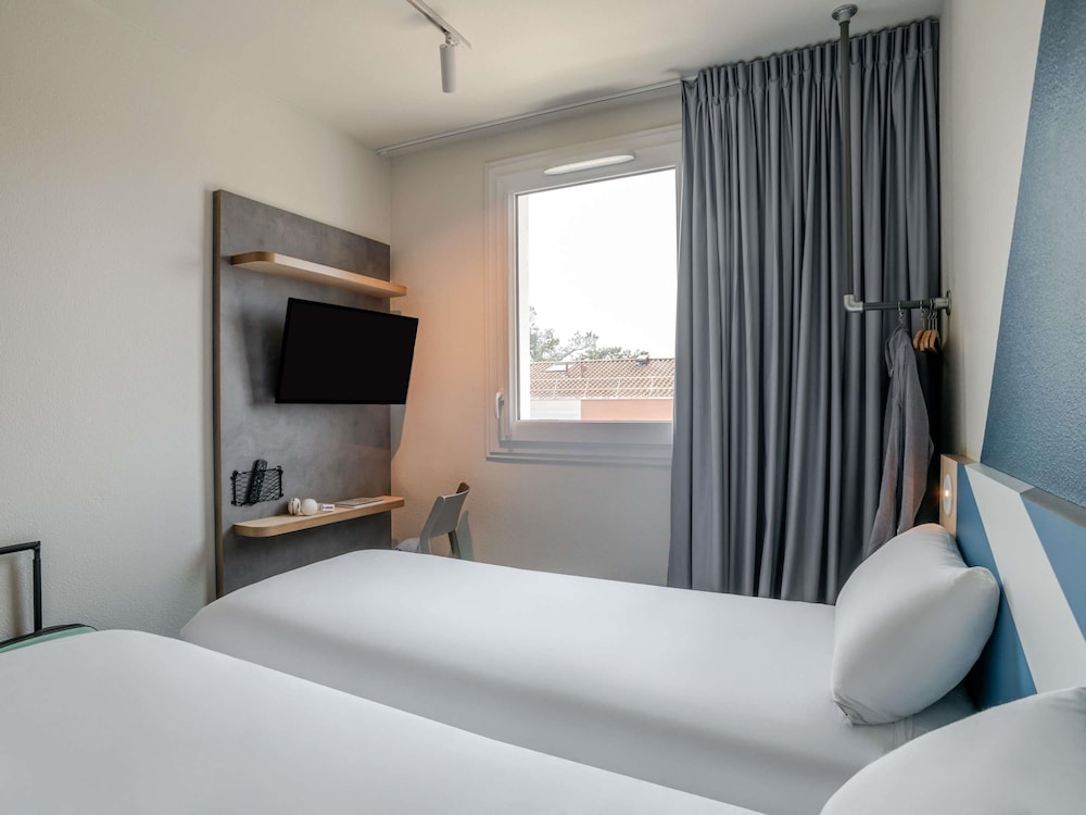 Habitación estándar, 2 camas individuales del hotel Ibis Budget Bordeaux Sud Villenave d'Ornon. Foto 5