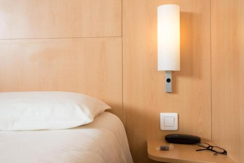 Alojamiento (1 o 2 personas) del hotel Ibis Paris Issy Les Moulineaux Val De Seine. Foto 16
