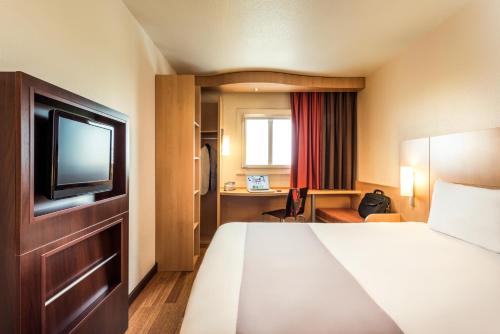Alojamiento (1 o 2 personas) del hotel Ibis Paris Issy Les Moulineaux Val De Seine. Foto 18