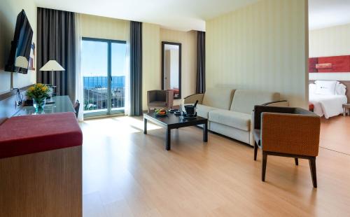 Suite Executive del hotel Ibersol Atrio Del Mar. Foto 11