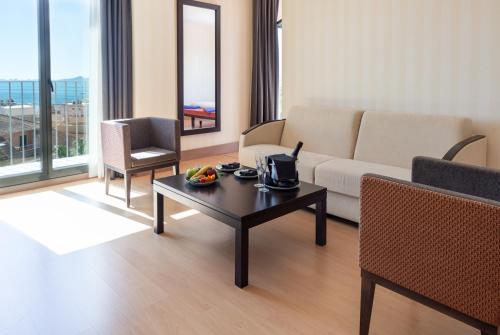 Suite Executive del hotel Ibersol Atrio Del Mar. Foto 12