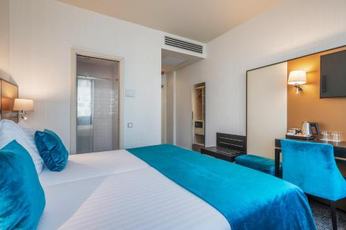 Habitación Doble Estándar - 1 o 2 camas del hotel Eurostars Danube Budapest. Foto 6