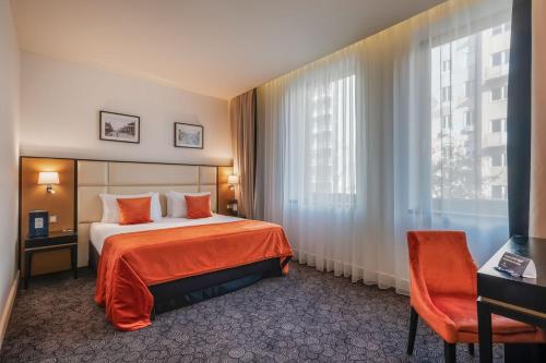 2 Habitaciones Dobles comunicadas del hotel Eurostars Danube Budapest. Foto 1