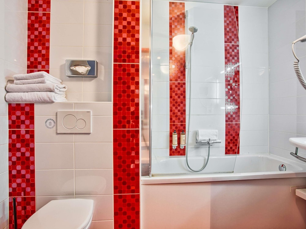 Habitación Privilegio - 1 cama doble del hotel Mercure Trouville-sur-mer. Foto 4