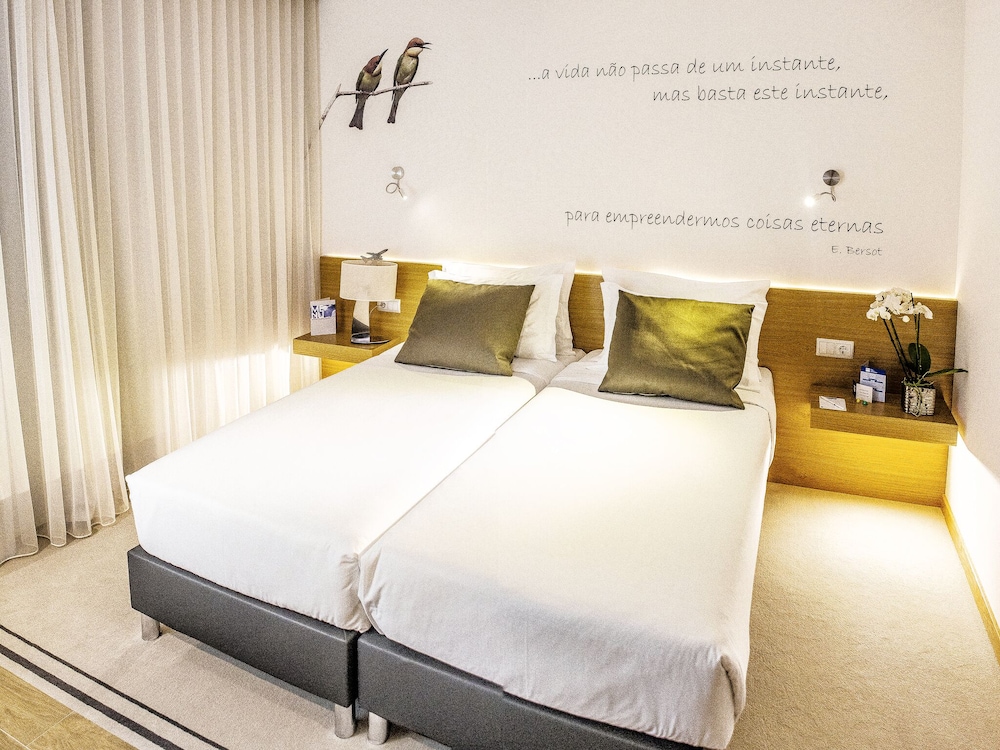 Habitación Deluxe, 1 cama individual, no fumadores del hotel Tryp By Wyndham Leiria. Foto 3