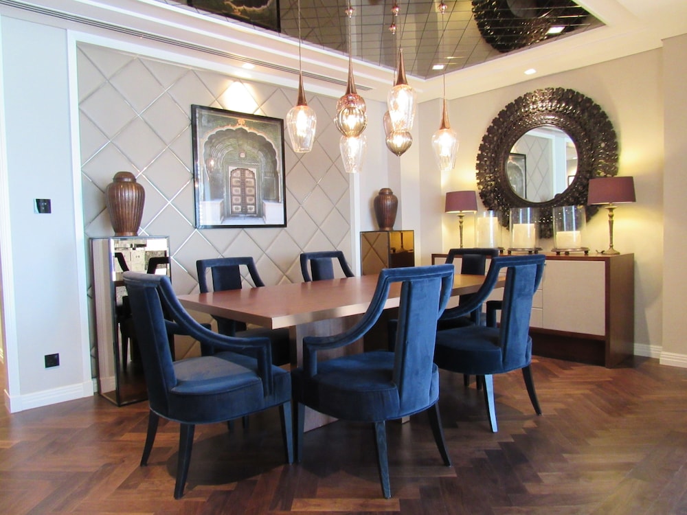 Suite Grand, 1 cama King (Grand, Vista al Burj) del hotel Taj Dubai. Foto 1