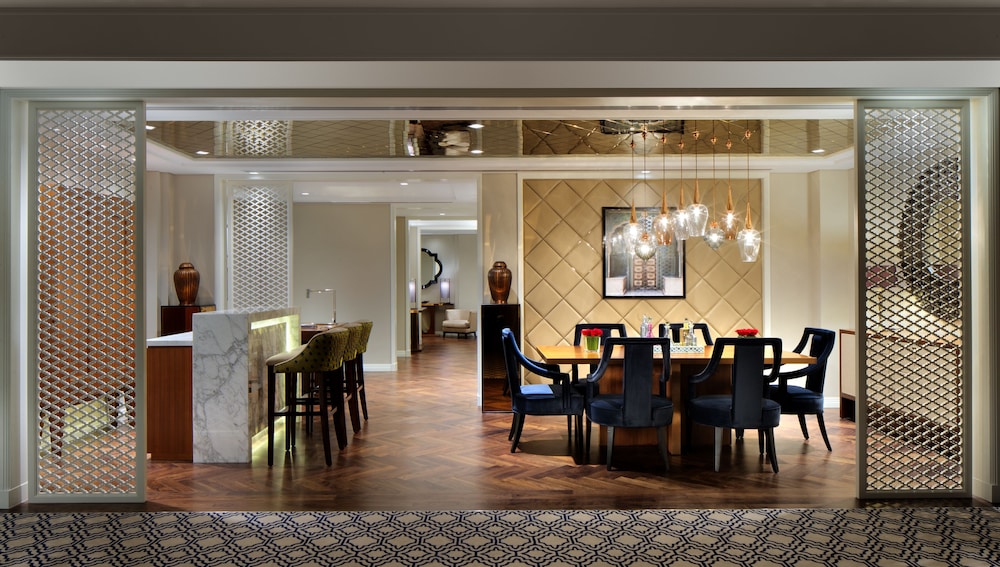 Suite Grand, 1 cama King (Grand, Vista al Burj) del hotel Taj Dubai. Foto 2