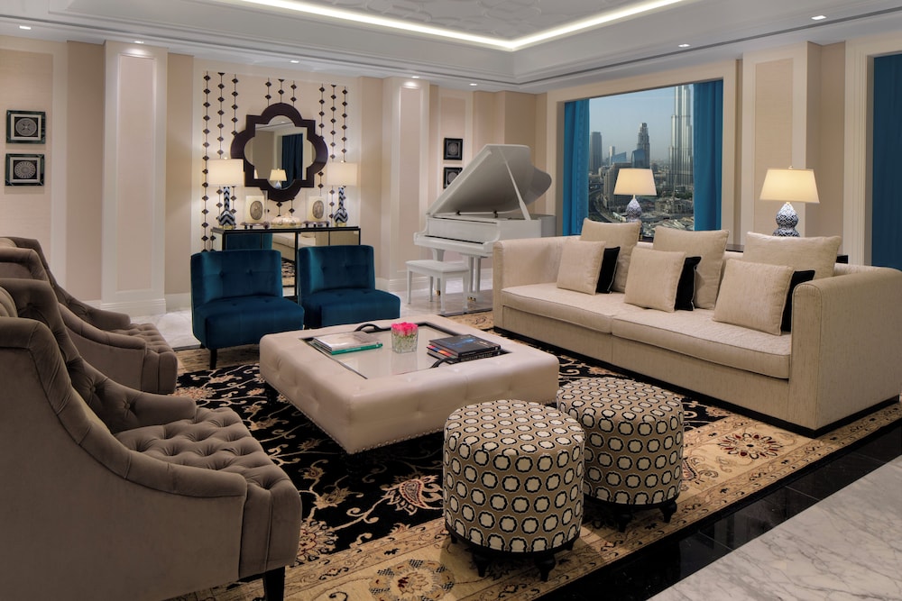 Suite presidencial, 2 habitaciones del hotel Taj Dubai. Foto 2