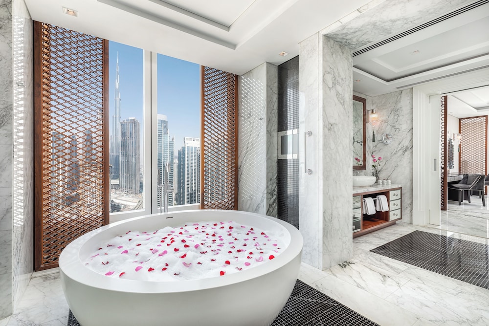 Suite presidencial, 2 habitaciones del hotel Taj Dubai. Foto 3
