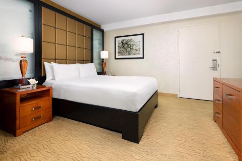 Habitación Estándar - 1 cama grande del hotel Millennium Hotel Broadway Times Square. Foto 3