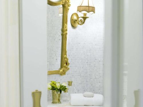 Habitación Deluxe con cama extragrande del hotel The Plaza