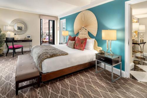 Suite de 2 dormitorios con balcón del hotel The Lexington , Autograph Collection. Foto 2