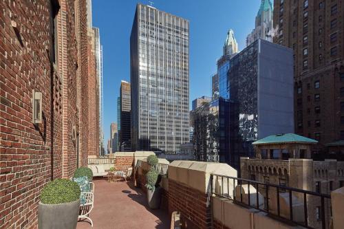 Suite de 2 dormitorios con balcón del hotel The Lexington , Autograph Collection. Foto 4