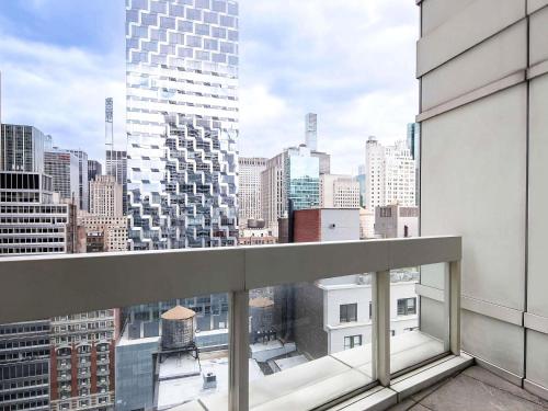 Juliette Balcony City View 1 Bedroom King Suite on 22nd floor del hotel Sofitel New York. Foto 9