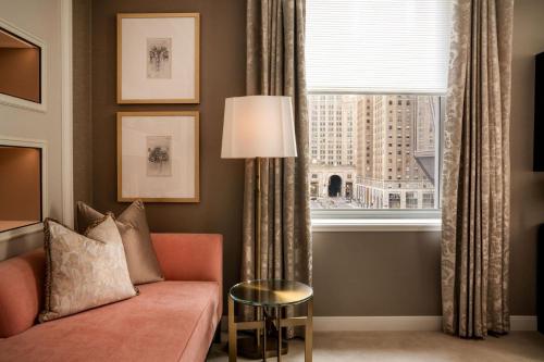 Suite Premier de 1 dormitorio del hotel Waldorf Astoria New York. Foto 2