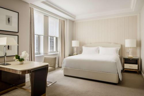Suite Junior en Lexington Avenue del hotel Waldorf Astoria New York. Foto 2