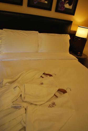 Habitación Deluxe - 1 cama grande del hotel Washington Square. Foto 3