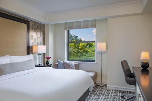 Habitación King con vistas a Central Park – Planta inferior del hotel Jw Marriott Essex House New York