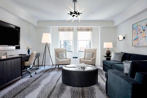 Suite de 1 dormitorio con vistas a Manhattan del hotel Jw Marriott Essex House New York