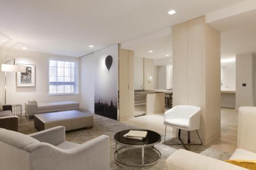Suite Presidencial del hotel Hyatt Grand Central New York. Foto 6