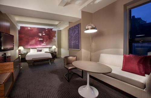 Suite esquinera del hotel Hyatt Grand Central New York. Foto 6