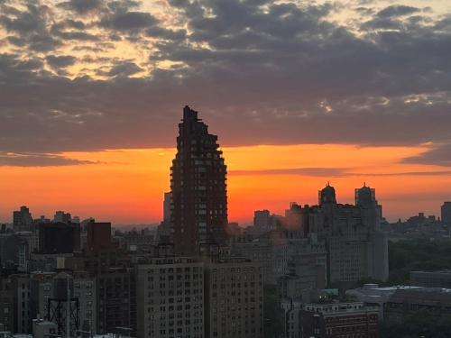 Suite Deluxe de 1 dormitorio con vistas - 1 cama extragrande del hotel Beacon. Foto 7