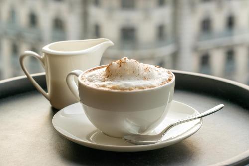 Suite Executive - 1 cama extragrande del hotel Beacon. Foto 1