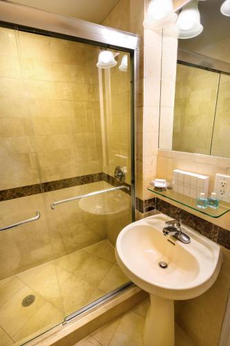 Suite de 2 dormitorios del hotel Beacon. Foto 2