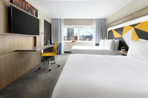 Habitación Doble Social Superior con vistas al río Hudson del hotel M Social Times Square New York. Foto 8