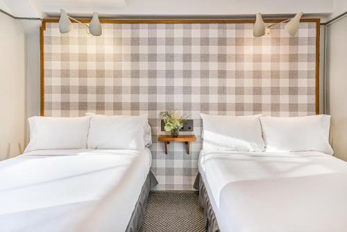 Superior 2 camas dobles del hotel Paramount