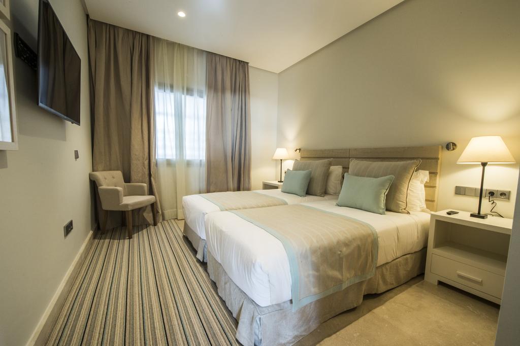 Suite Vista Mar 3 habitaciones del hotel Las Terrazas De Abama Suites. Foto 4