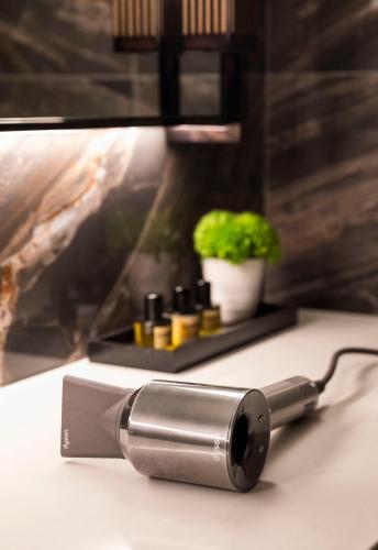 Suite Estudio con cama extragrande - Planta alta del hotel Thompson Central Park - New York. Foto 1