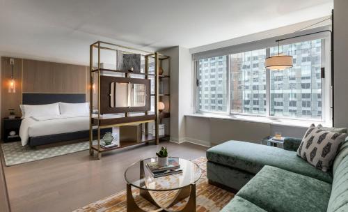 Suite Estudio con cama extragrande del hotel Thompson Central Park - New York. Foto 4