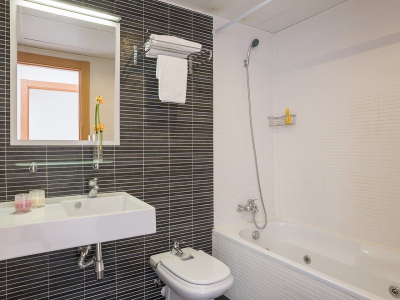 Apartamento 3 habitaciones del hotel PIERRE VACANCES TORREDEMBARRA. Foto 6