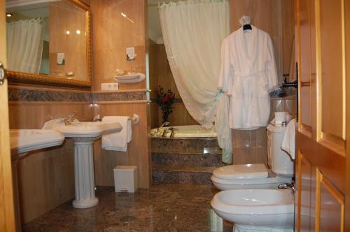 Suite del hotel Flor De La Mancha. Foto 3