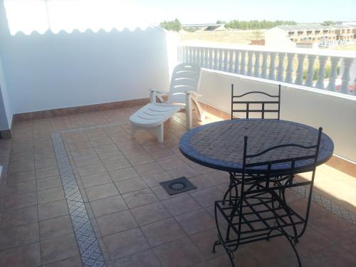 Habitación Doble Estándar - 2 camas del hotel Flor De La Mancha. Foto 4