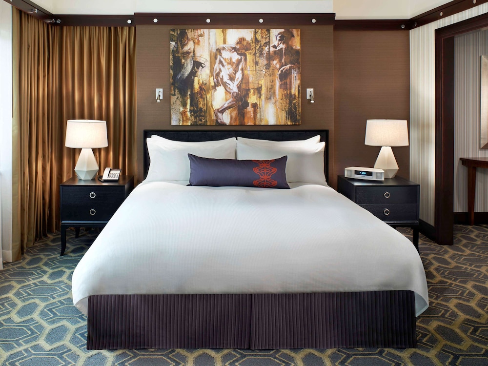 HABITACIÓN SUPERIOR, 1 Cama King, Plantas 4 - 8, 32 m² - 350 ft² del hotel Sofitel Philadelphia At Rittenhouse Square. Foto 3